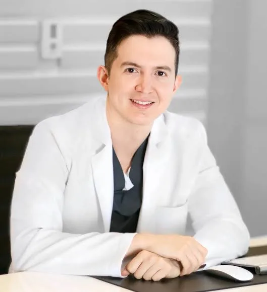 Dr. David Ricardo Delgado Anaya - Cirugía Plástica