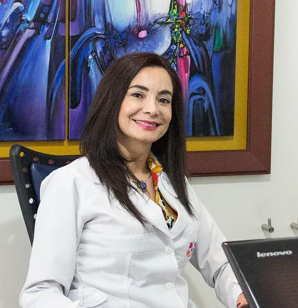 Dra. María Fernanda Benavides - Medicina Estética