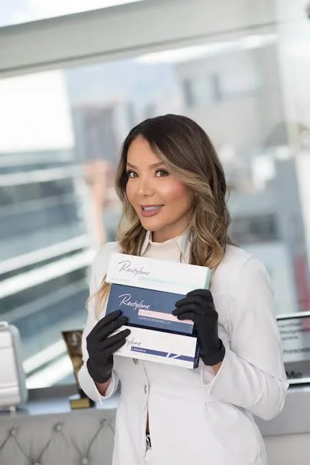 Dra. Monica Pineda - Medicina estética